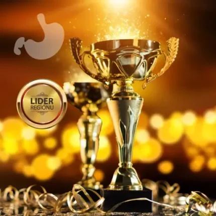 Gastroskopia Lublin, na zdjęciu puchar, zwycięstwo oraz logo Lider regionu, Lublin, Scanmed